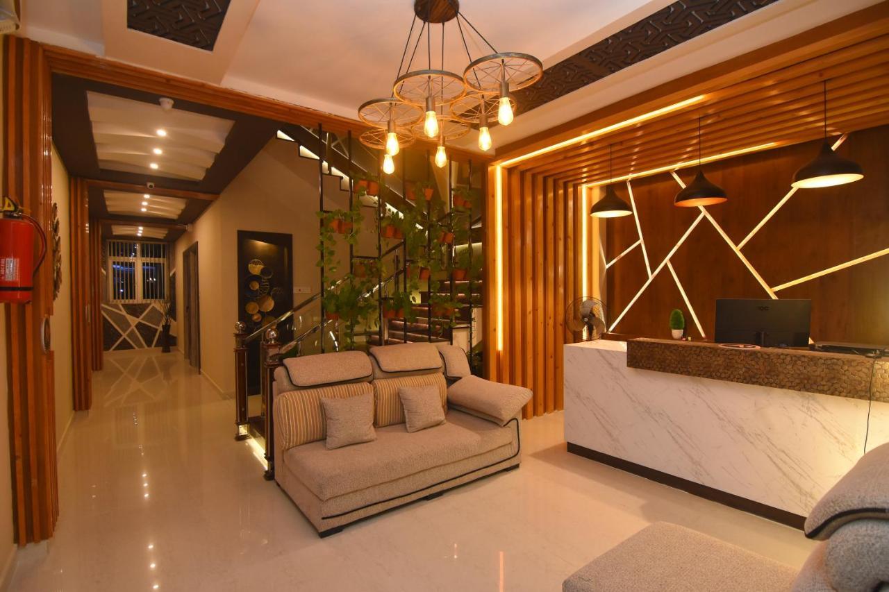 Hotel Atlantis Kumbakonam Kültér fotó