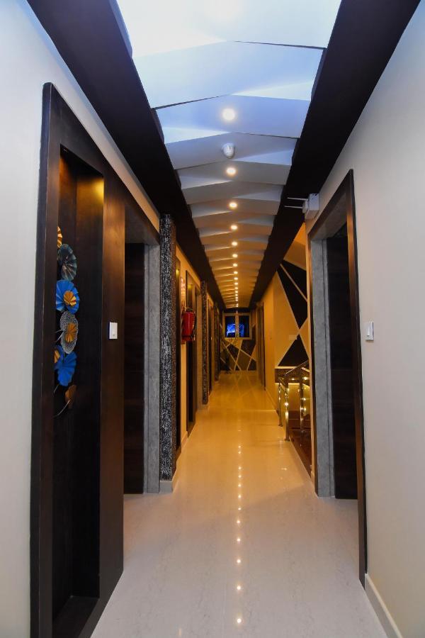 Hotel Atlantis Kumbakonam Kültér fotó