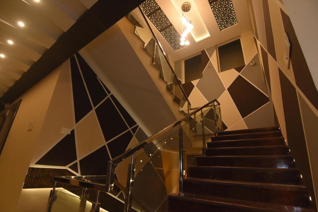Hotel Atlantis Kumbakonam Kültér fotó